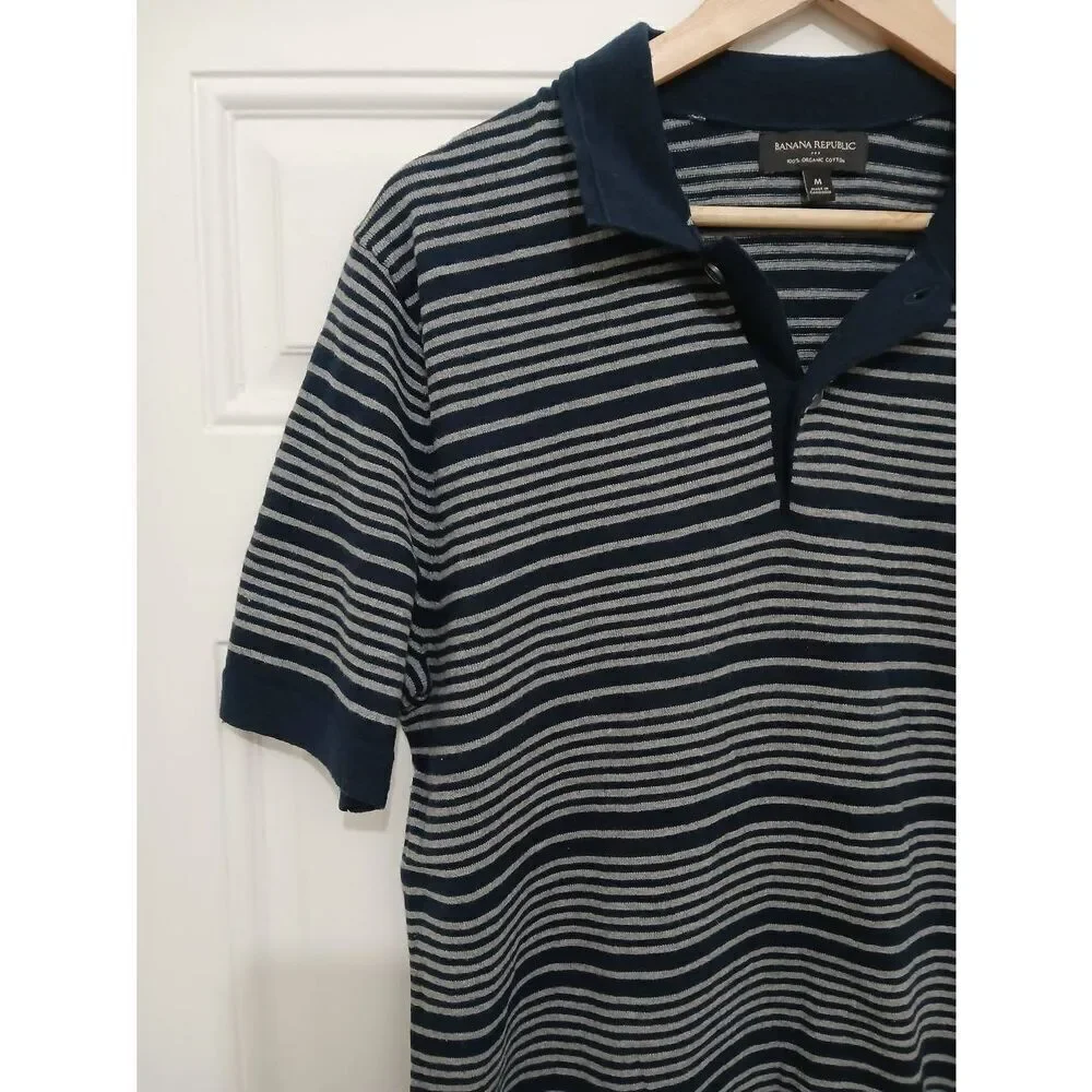 Banana republic mens medium organic cotton blue shortsleeve polo shirt